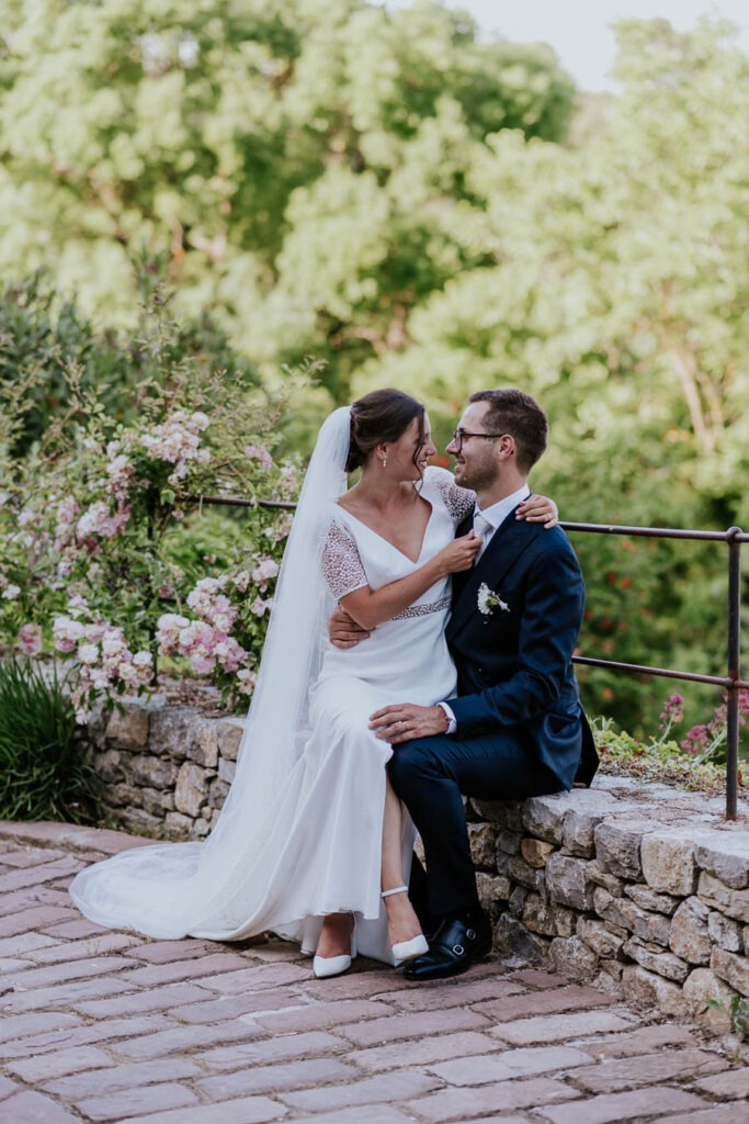 Séance photo de couple - Mariage au mois de mai en Provence- Domaine Fontainebleau en Provence - Nathalie Nencioni photographe