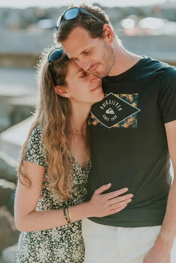 Photographe de mariage au bord de mer