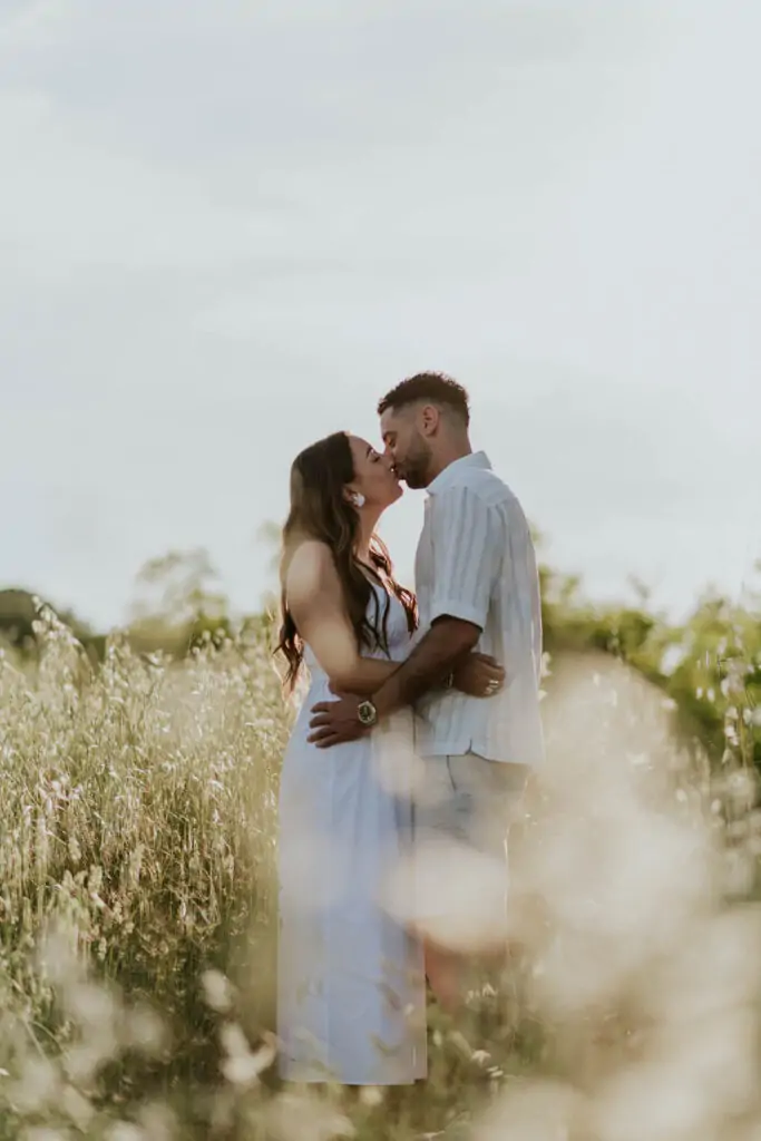 Séance photo de couple avant le mariage - Photographe Nathalie Nencioni, Var